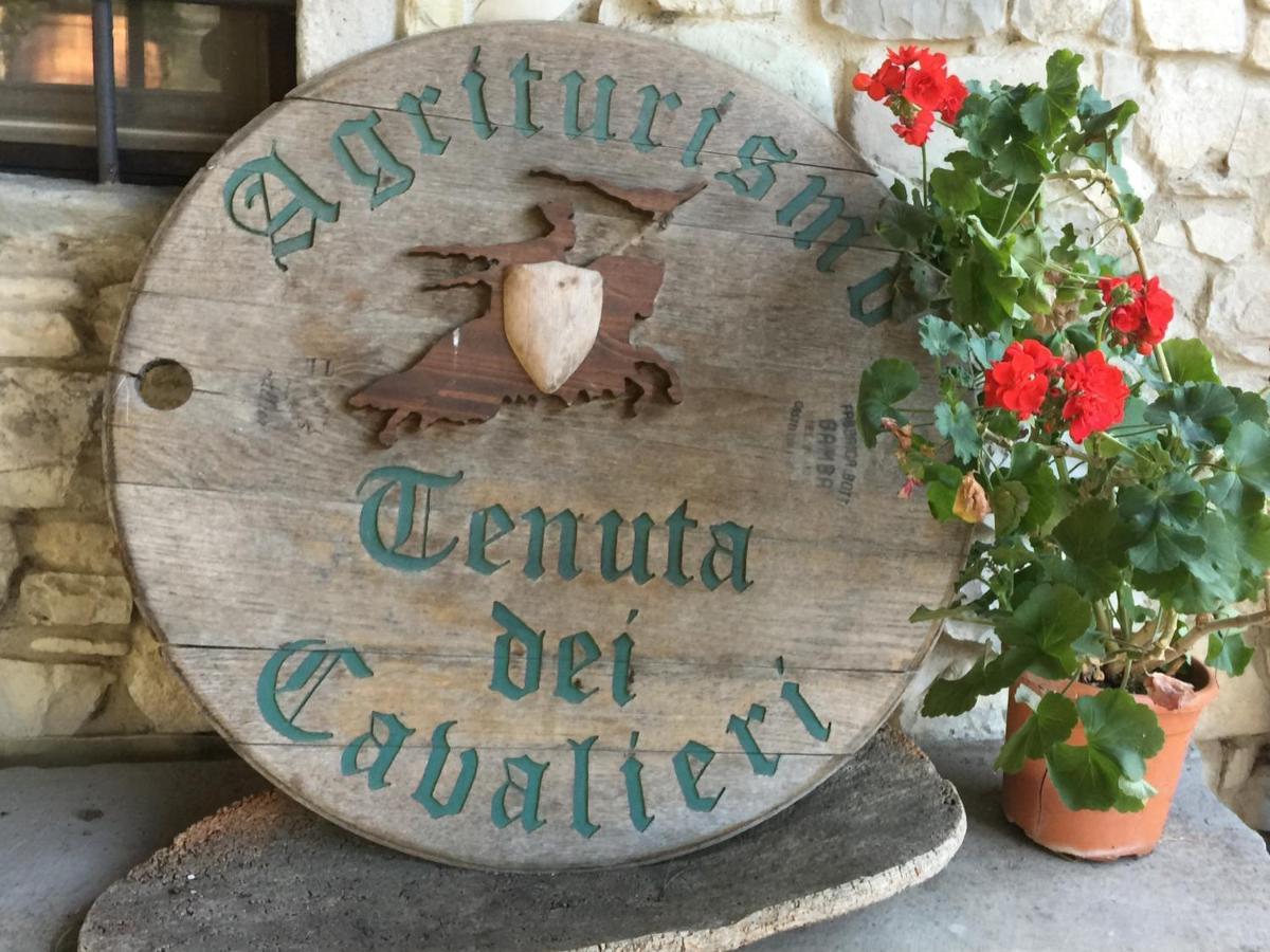 Tenuta Dei Cavalieri Molino del Piano Екстериор снимка